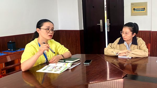 ����С�W(xu��)Ӣ�Z(y��)�̌W(xu��)���}��(hu��)�h�۽��̌W(xu��)��(chu��ng)��