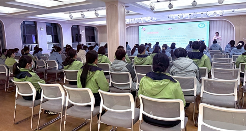 �Ϸ��а��c·�׃��@ӭ��·�ֈ@�����ν������������o�׃����L