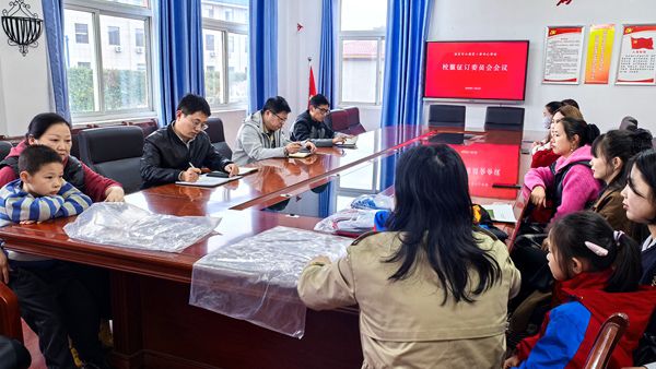 ʮ�����ČWУ��Ҏ(gu��)����ӆ�@���� ��У����ůͯ��