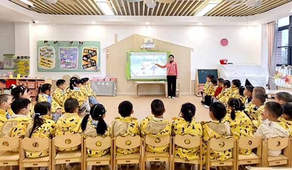 �Ϸ��а��c·�׃��@ӭ��·�ֈ@�����ΰ�ȫ���ϣ����o�׃����L