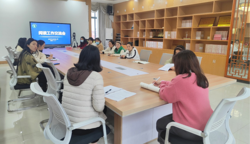 �Ϸ��н�����С�W(xu��)���_��x����������