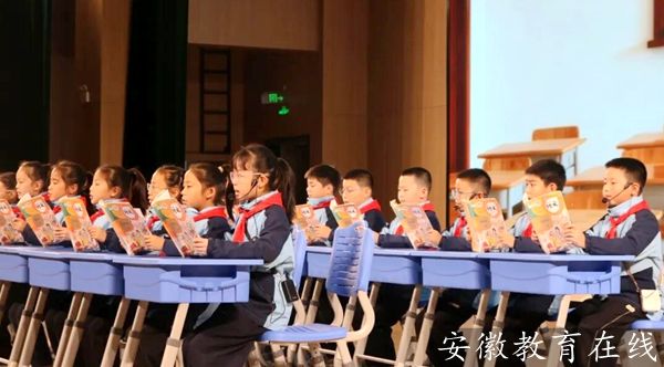 ���b��С�W�������F���ӡ��ĺ����������������B��������Є�