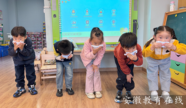 �Ϸ��а��c·�׃��@����֮��ֈ@��������ӛ�ģ���ȫ����L(zh��ng)