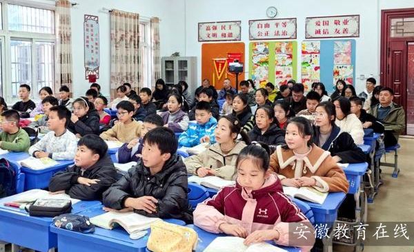 �������һ���y�ֹ�̽AI�x���l(xi��ng)��W(xu��)У�l(f��)չ��·��