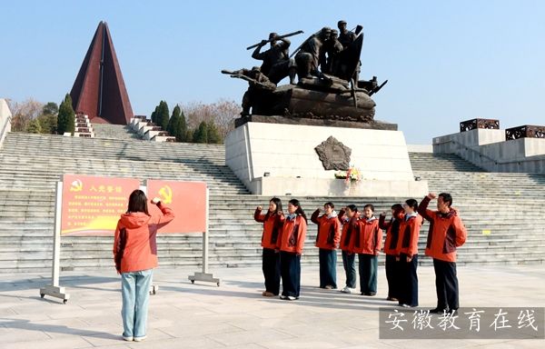 ʯ������׃��@�����Ѹ������ң��s�m�tɫѪ�}