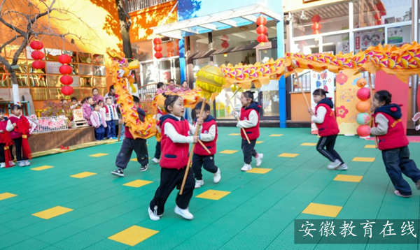 �Ϸ����p���׃��@�������F(tu��n)���@���E�R���vӭ���� YUE ��(d��ng)ͯ����δ��(l��i)