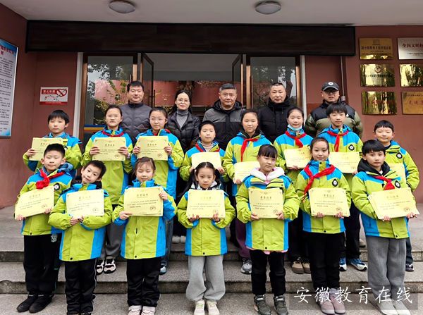 ����С�W�e��ӭ�����C���xʽ