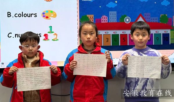 ʮ�����ČWУ���n����սY�T����Ӣ�Zِ��չ�L��