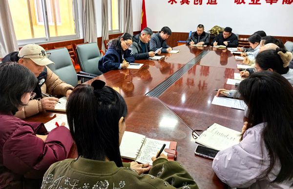 ����С�W���W��ȫ�����M�����WУ���O����