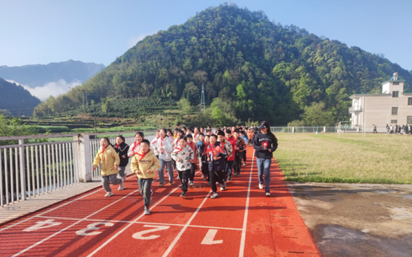 쨿h�B����ČW(xu��)У������(d��o)-��-��+����ʴ��n�g ���������\(y��n)��(d��ng)��(l��)���L(zh��ng)