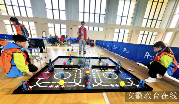 2026�갲�c��(j��ng)�_�^(q��)��С�W(xu��)�C���˄�(chu��ng)�͸�ِ�A�M��Ļ